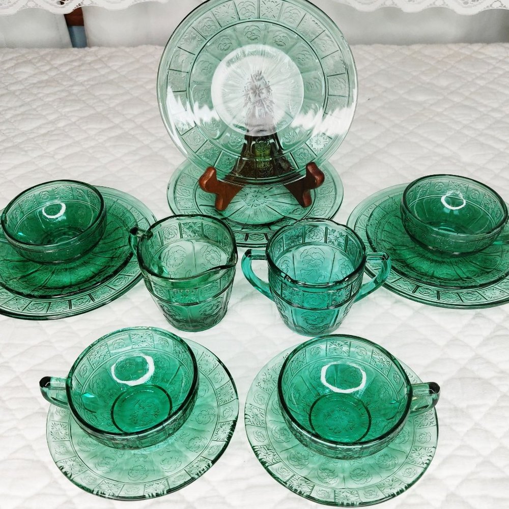 Vintage Jeanette Glass Child Tea Set Pretty Polly Doric & Pansy Ultramarine Teal